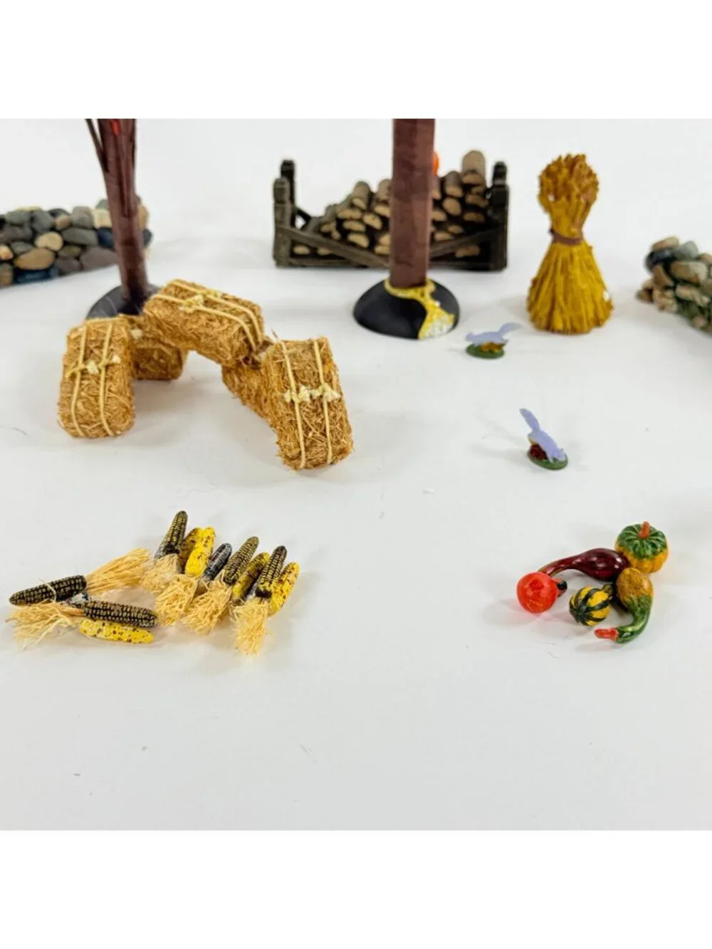 Vintage Dept 56 Autumn Landscape Village Accessories 53138 Missing 2 squirrels